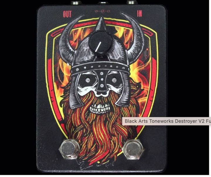 The Black Arts Toneworks Destroyer V2: A Powerful Fuzz Pedal for Your Pedalboard